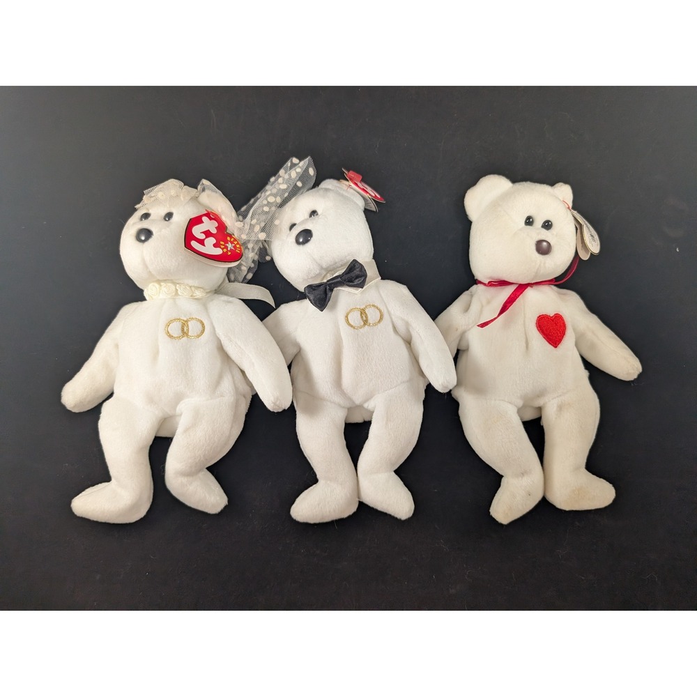 Ty Beanie Babies Valentino Mr and Mrs Wedding Bear Lot White Plush Heart Rings